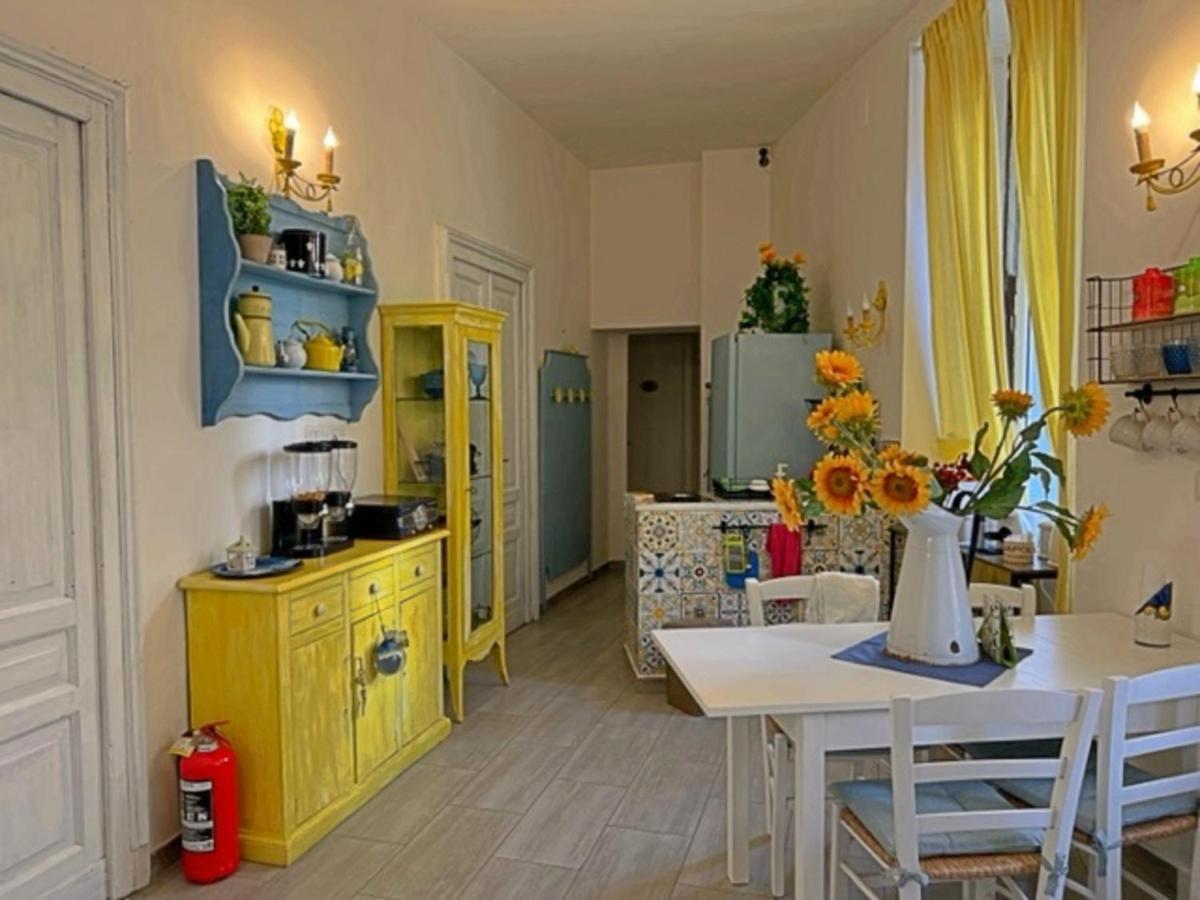 Suites Giudecca Неаполь Экстерьер фото